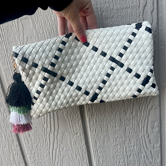 Deux Lux Handbags - Woven Pool Clutch - Everything But Water